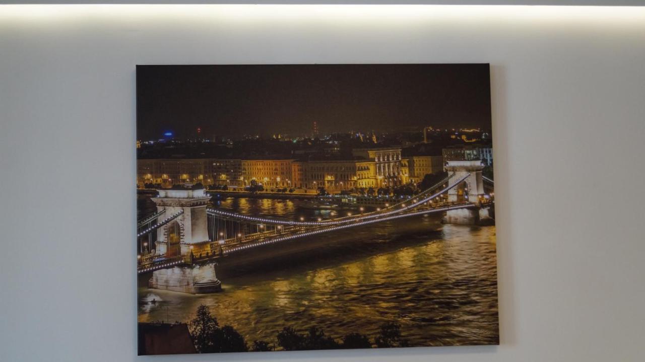 Apartment Sinko - Free Garage Parking, Central, 2 Bedrooms 4 Single Beds, Flexi Check-Out Budapest Eksteriør bilde