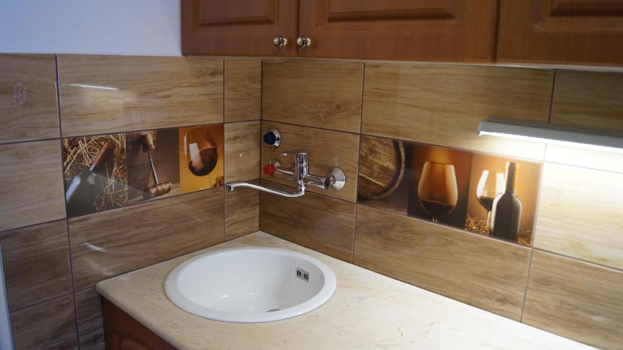 Apartment Sinko - Free Garage Parking, Central, 2 Bedrooms 4 Single Beds, Flexi Check-Out Budapest Eksteriør bilde